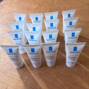 La-Roche Posay NWT hydrating gentle cleanser. Lot bundle of 16 x15ml travel size